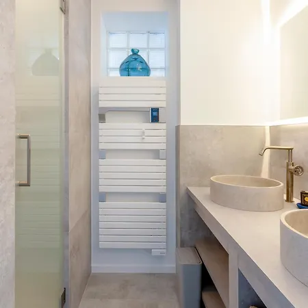 Sublime Face A La Avec Acces Palavas-les-Flots